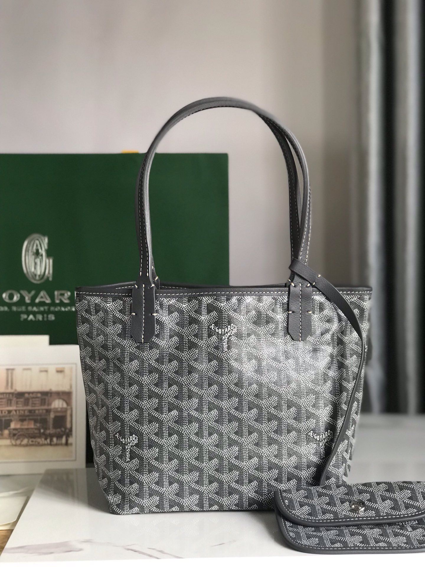 Goyard Shopping Bags